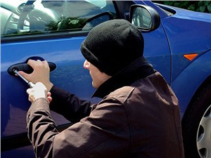 Более половины угонов в стране совершают в Москве и Петербурге