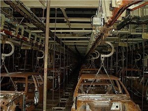 Производство легковых автомобилей в России сократилось на 26%
