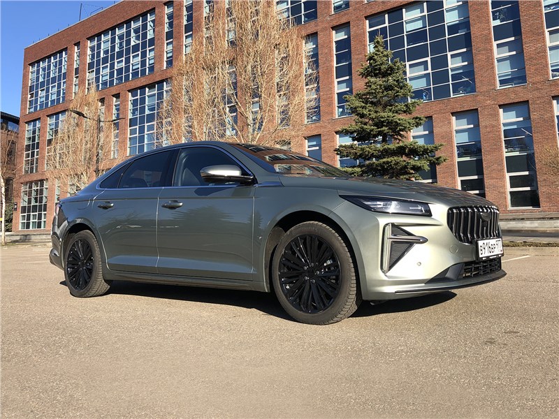 Geely Preface (2024) Тем, кто любит седаны и экраны