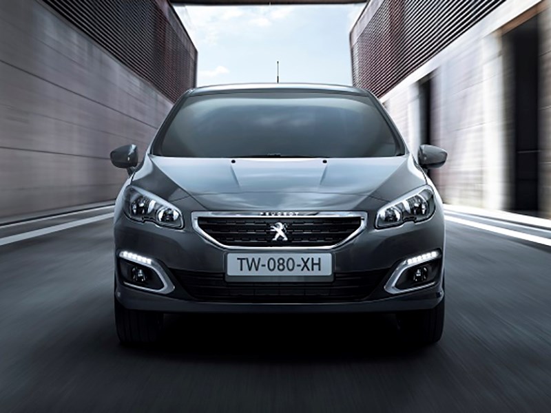 Peugeot рассказала о седане 408 для российского рынка