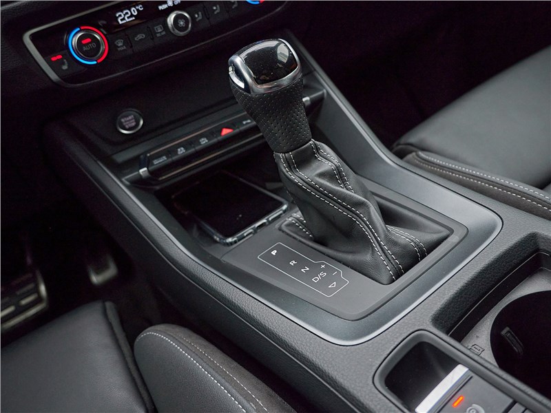 Audi Q3 Sportback S tronic quattro Sport (2021) 7АМКП