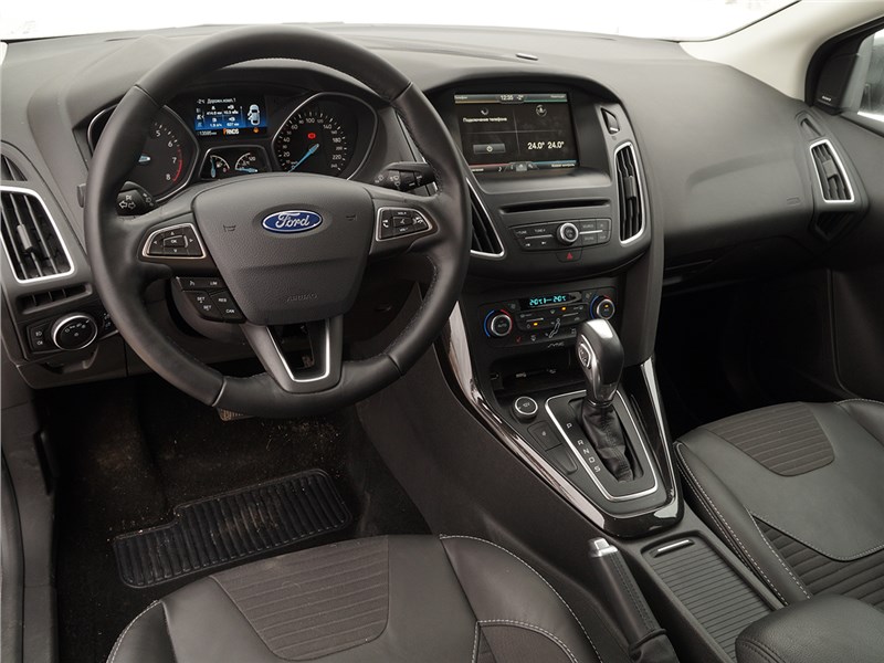 Ford Focus 2014 салон