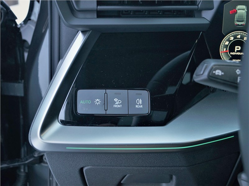 Audi A3 (2021) кнопки