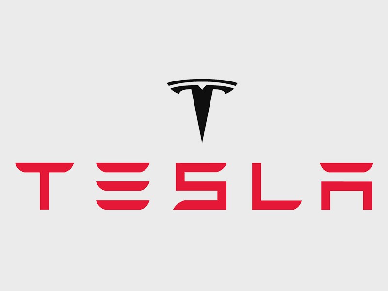 Tesla в сентябре представит электрический грузовик