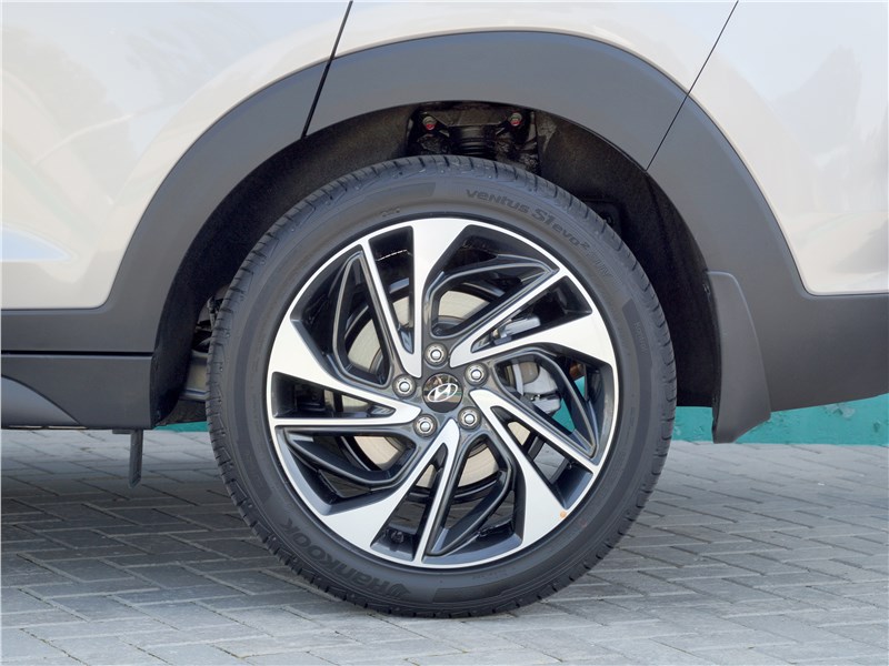 Hyundai Tucson 2019 колесо