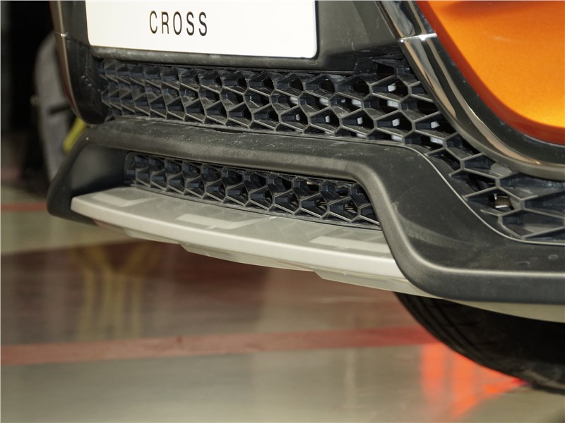 Lada Vesta Cross 2018 решетка радиатора