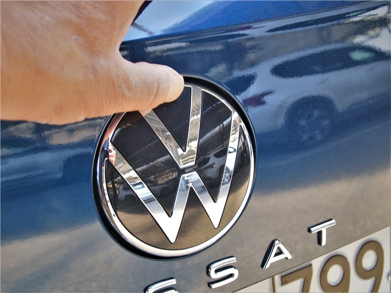Volkswagen Passat Alltrack (2020) ручка задней двери