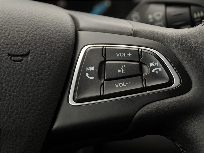 Ford Focus 2014 блок управления аудиосистемой