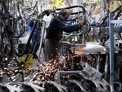 В Санкт-Петербурге планируется построить завод электромобилей