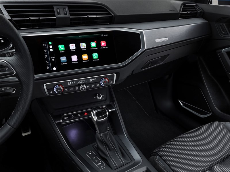 Audi Q3 2019 центральная консоль