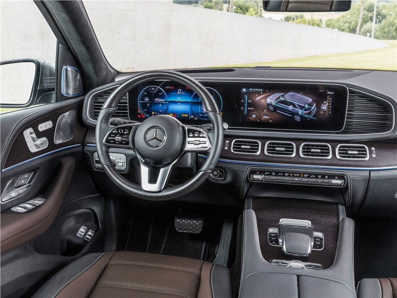 Mercedes-Benz GLE 2020 салон