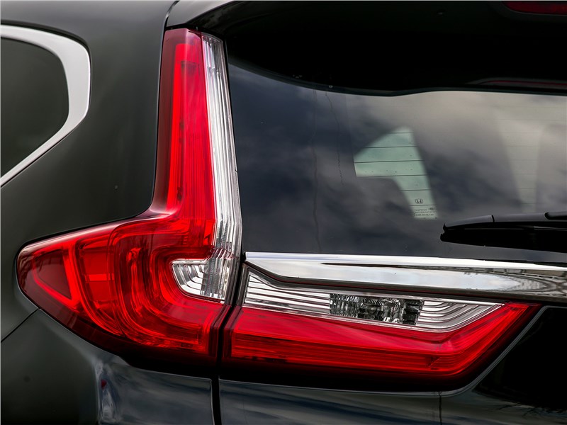 Honda CR-V 2017 задний фонарь