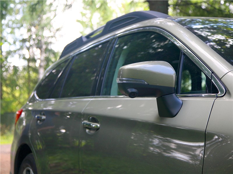Subaru Outback 2018 боковое зеркало