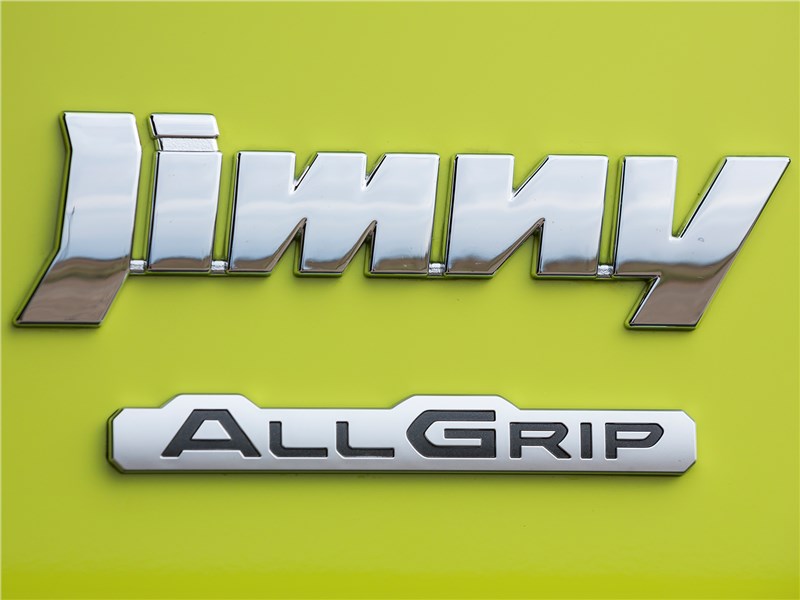 Suzuki Jimny 2019 шильдик