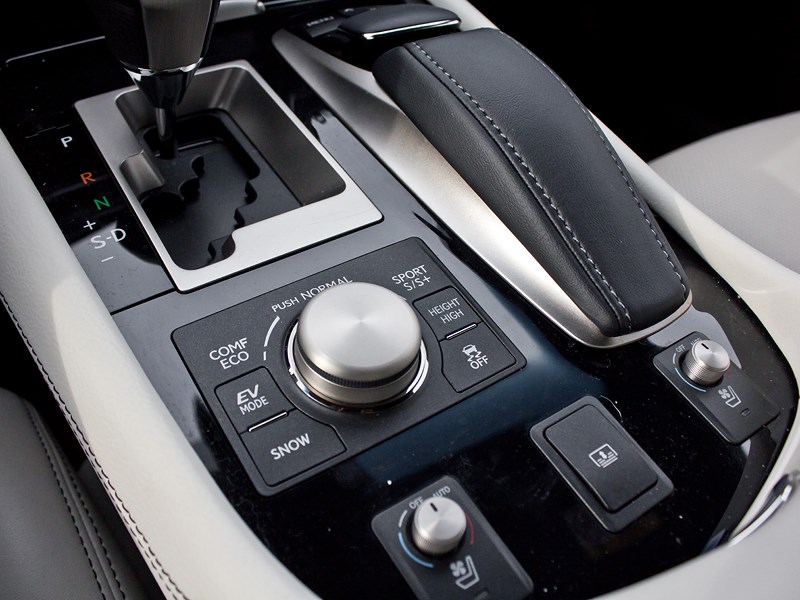 Lexus LS 600h F Sport 2012 регулятор режимов движения 