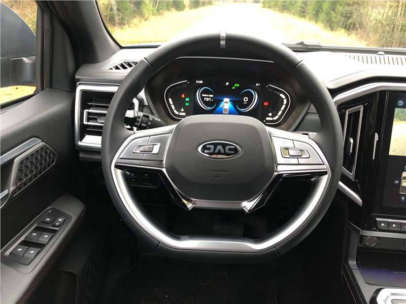 JAC T9 (2024) руль