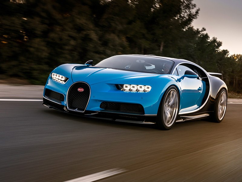 Bugatti выпустит гибридную модель