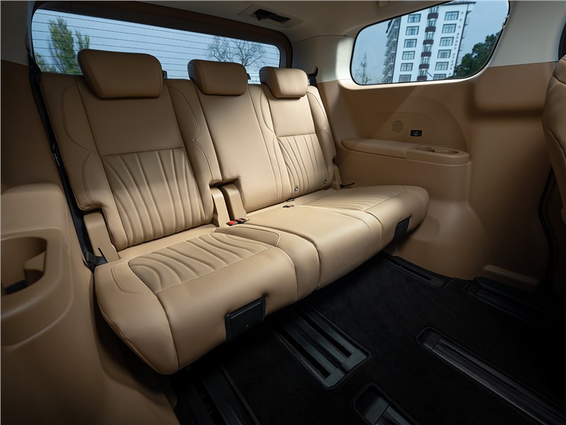 JAC RF8 (2026) третий ряд