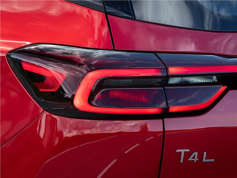 Tenet T4L (2026) задний фонарь