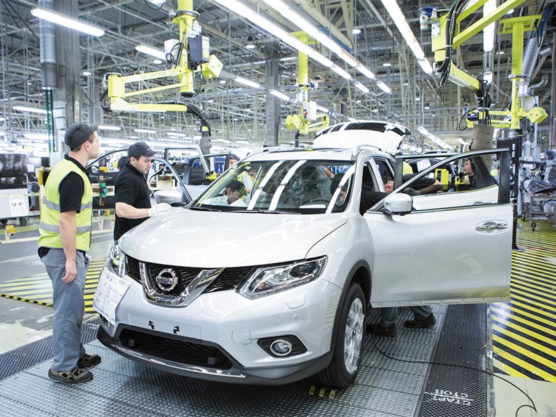 Nissan собирается сократить годовое производство на 1 млн машин