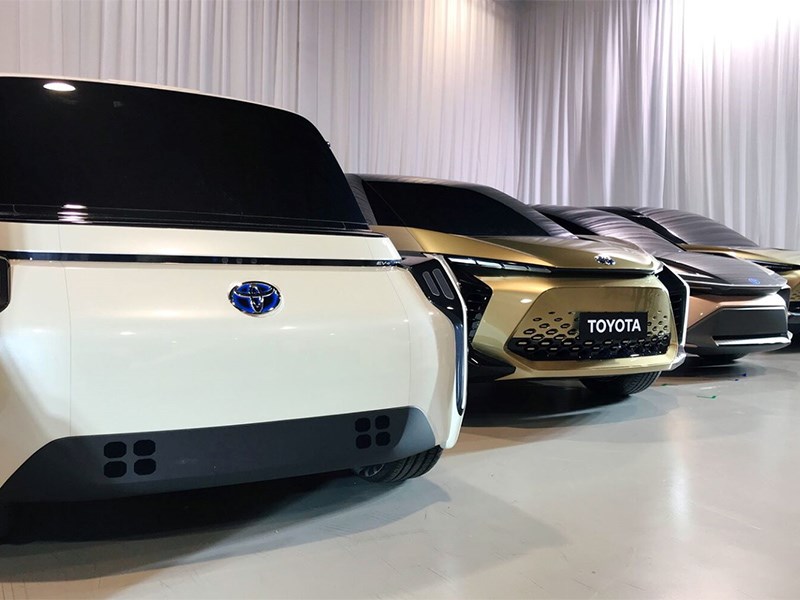 Toyota собирается совершить электрическую революцию