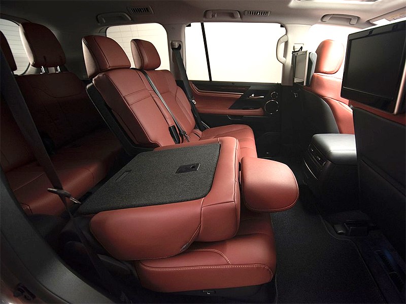Lexus LX 2016 задний диван