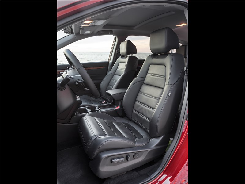 Honda CR-V 2017 передние кресла