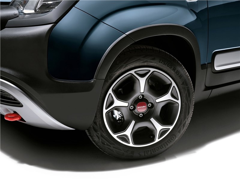 Fiat Panda (2021) переднее колесо