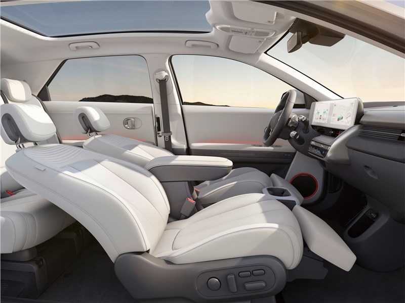 Hyundai Ioniq 5 (2022) передние кресла