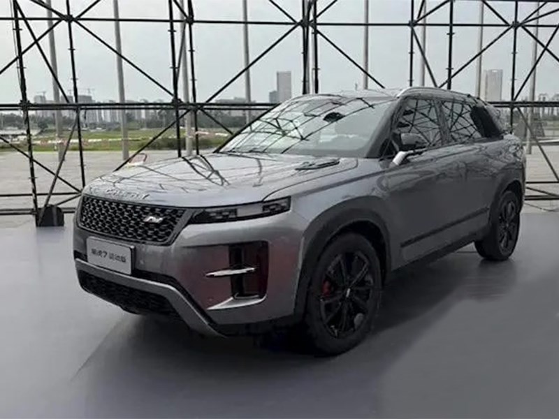 Спортивная модификация Chery Tiggo 7 очень похожа на Land Rover 