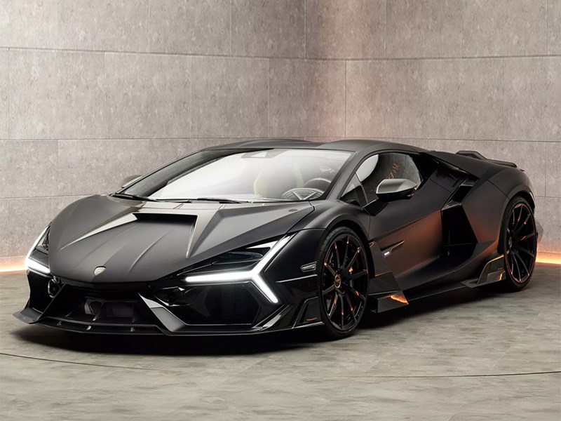 Mansory представила Lamborghini Revuelto в ультрасовременном тюнинге Initiate