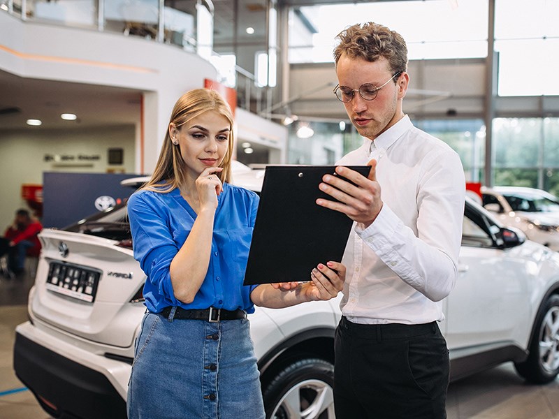 BMW теряет по 11 млн долларов в день из-за американских пошлин 