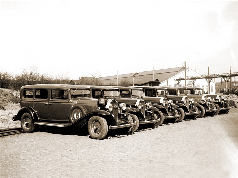 «Комфортабельный автомобиль большого литража»