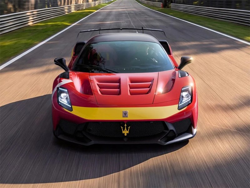 Maserati отметила свой спортивный юбилей особой серией GT2 Stradale в стиле классического 250F