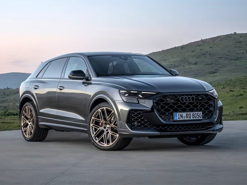 Audi готовит второе новое поколение Q8