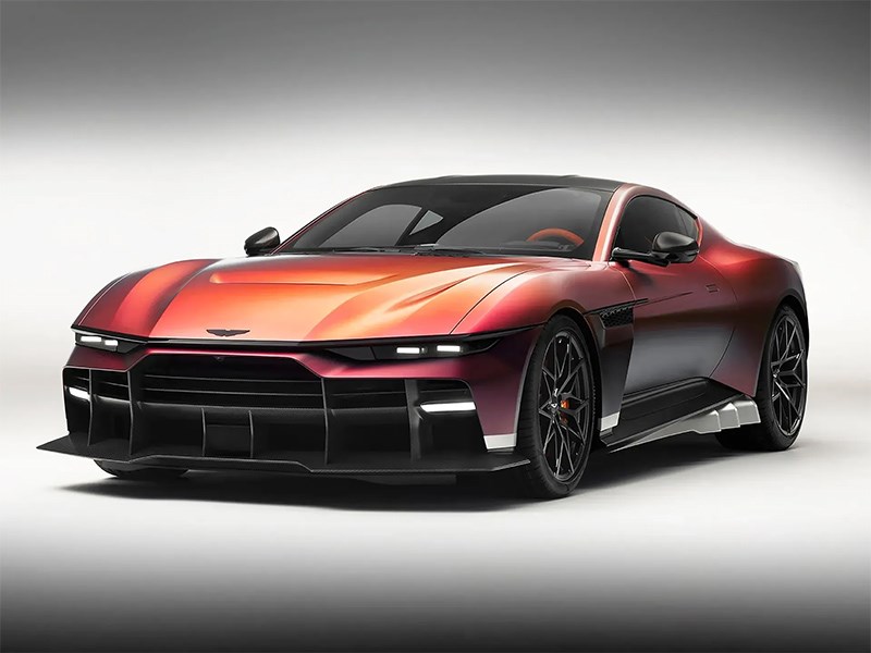 Aston Martin представил 850-сильный суперкар Valen