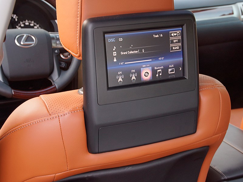 Lexus GX 460 2014 монитор