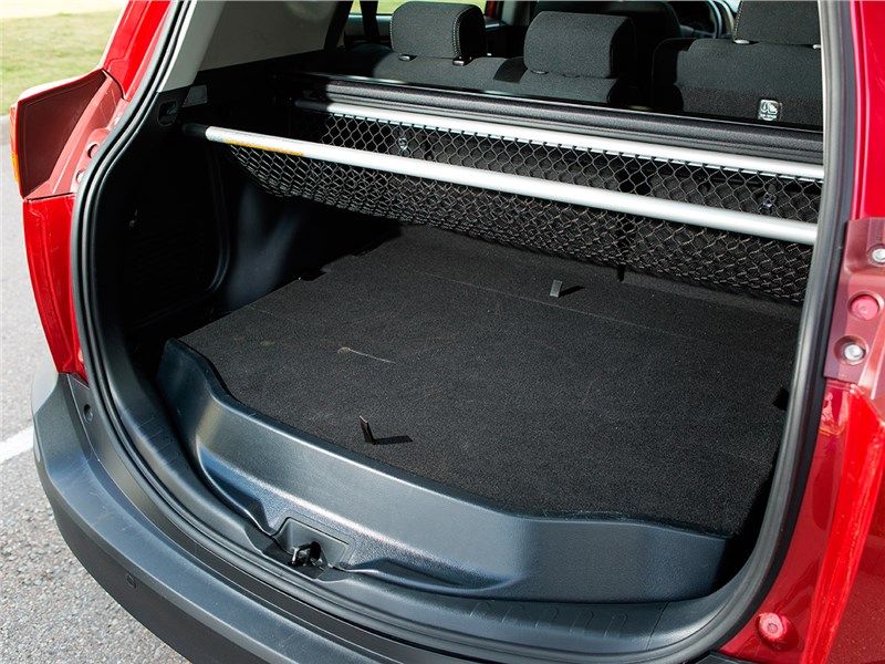 Toyota RAV4 2013 багажное отделение