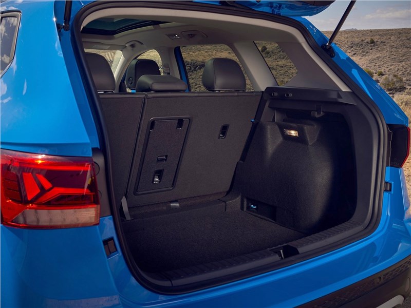 Volkswagen Taos (2022) багажное отделение