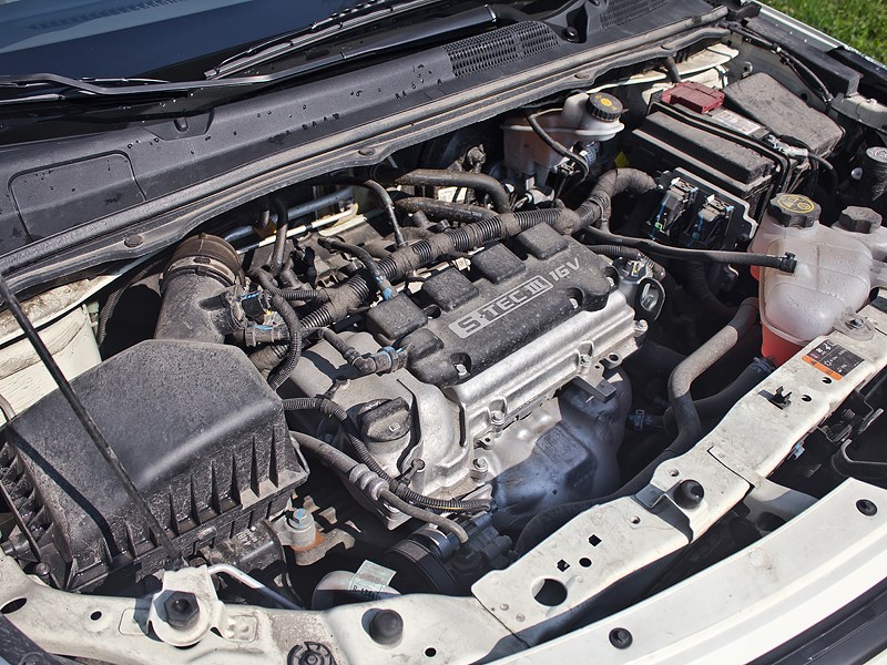 Chevrolet Cobalt 2013 двигатель