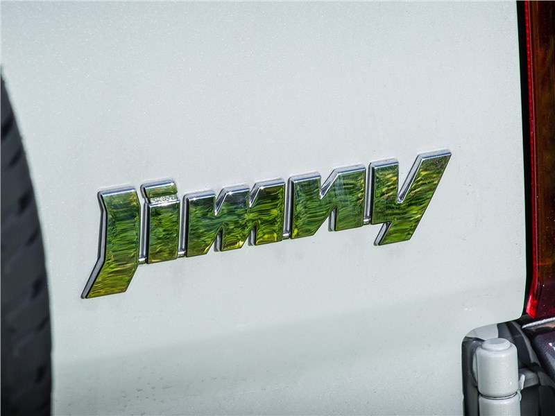 Suzuki Jimny 2013 логотип