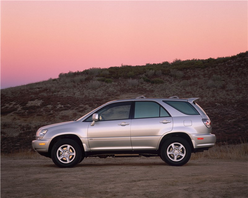 Lexus RX300 2001 вид слева