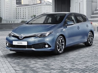 Toyota покажет в Женеве обновленный компакт Auris 