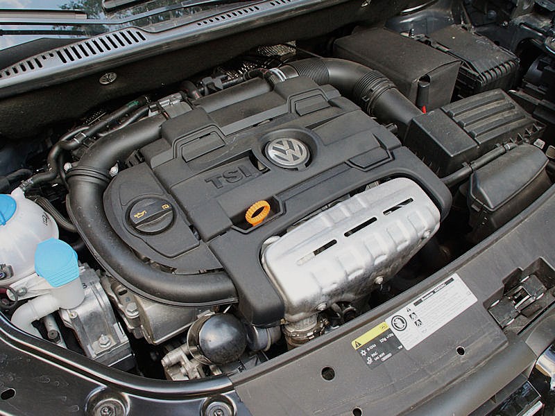 Volkswagen Touran 2011 двигатель