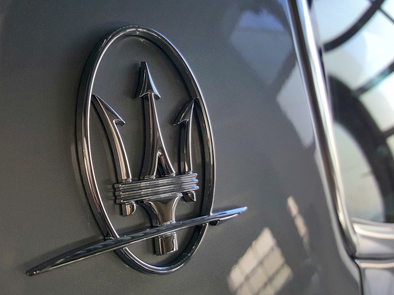 Maserati отзывает несколько тысяч своих автомобилей из-за дизайна рычага переключения передач