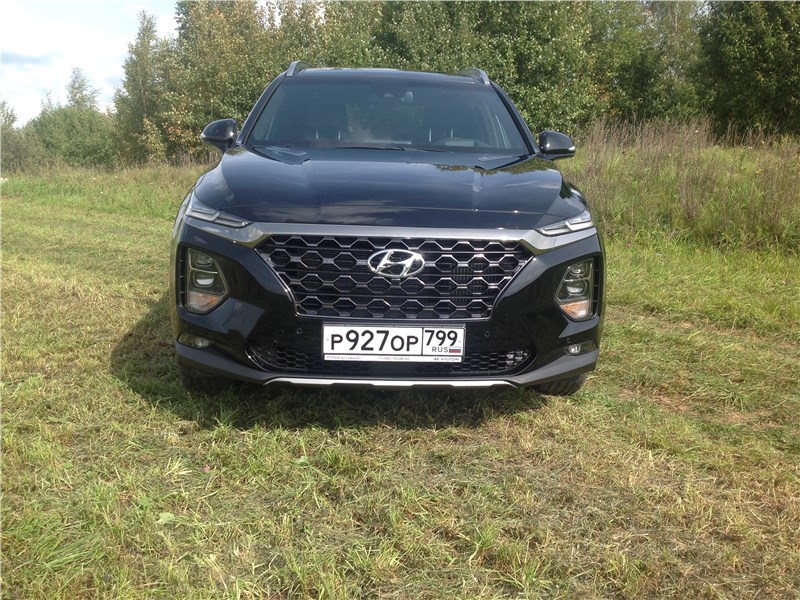 Hyundai Santa Fe 2019 вид спереди