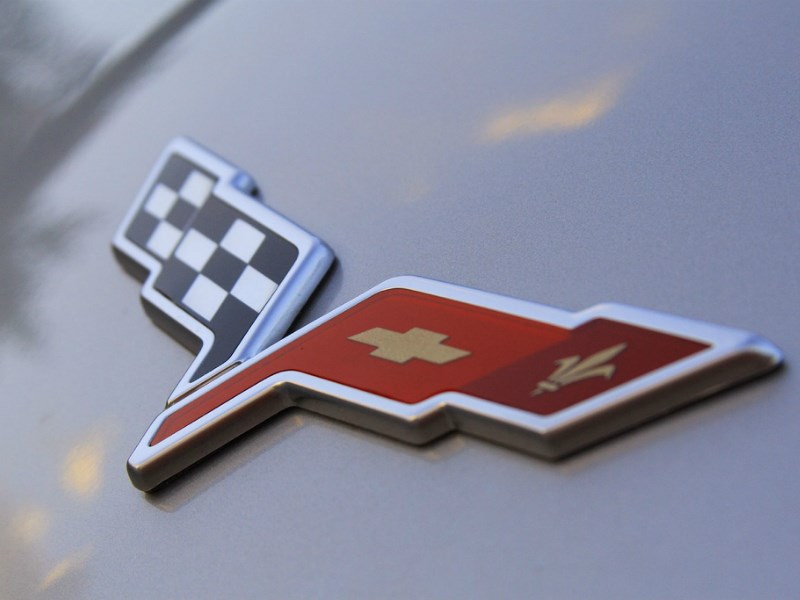 Chevrolet не может вывести Corvette на австралийский рынок из-за Красного Креста