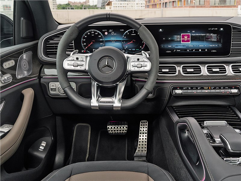 Mercedes-AMG GLE 53 2021 салон