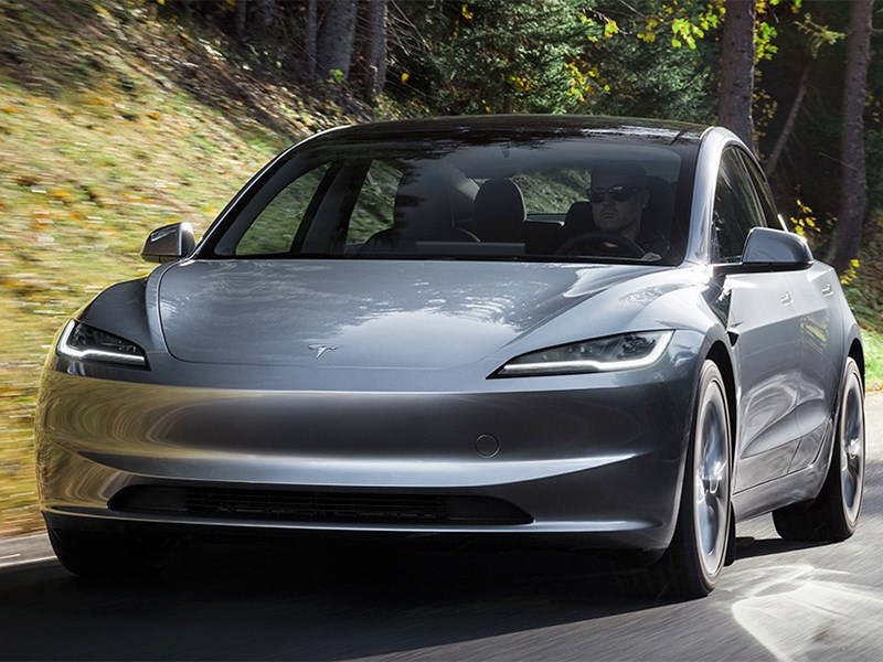Tesla Model 3 получил прибавку в 40 км запаса хода за 110 000 рублей
