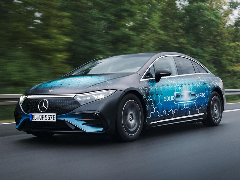 Mercedes-Benz EQS с твердотельной батареей способен проезжать 1205 км без подзарядки